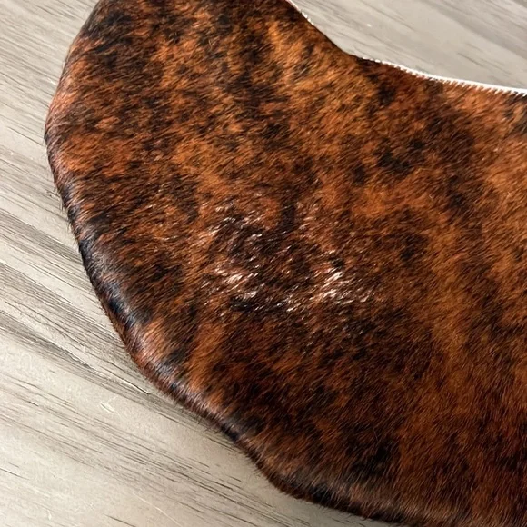 MAYA MOON OREGON DESIGN FUR & LEATHER CRESENT  HANDBAG - Picture 12 of 17